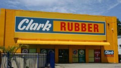 Clark Rubber在全国紧急召回一款泳池栅栏