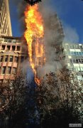 突发： 悉尼市中心一栋大楼突然起火