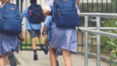 新州政府将拨款五亿澳元为学校安装空调