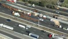 多车相撞油洒路面，西门高速严重拥堵