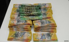 警方在悉尼中央火车站逮捕一名携带13万现金的男