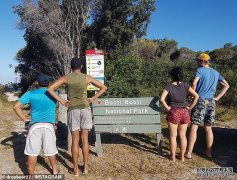 大批游客涌到Booti Booti 国家公园拍露臀照