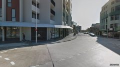 15岁男孩在Hurstville路边遭绑架，警方起诉了他哥