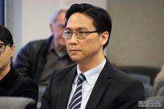 珀斯前市议员 Keith Yong承认花公款在政府大楼宴请