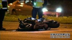 摩托车和ute相碰撞，导致开摩托车的当场身亡