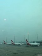 墨尔本空气：机场能见度差，多个航班延误改降