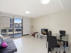 Parramatta CBD 超便利 5分钟到火车站 三房Apartment 已