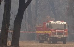 破坏性山火造成的危机才刚刚开始，但墨尔本人