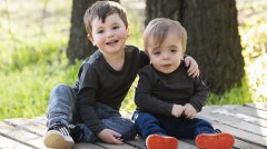 新州3岁男童准备捐出骨髓挽救弟弟