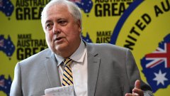 Clive Palmer 说他的党参选下一届昆州大选