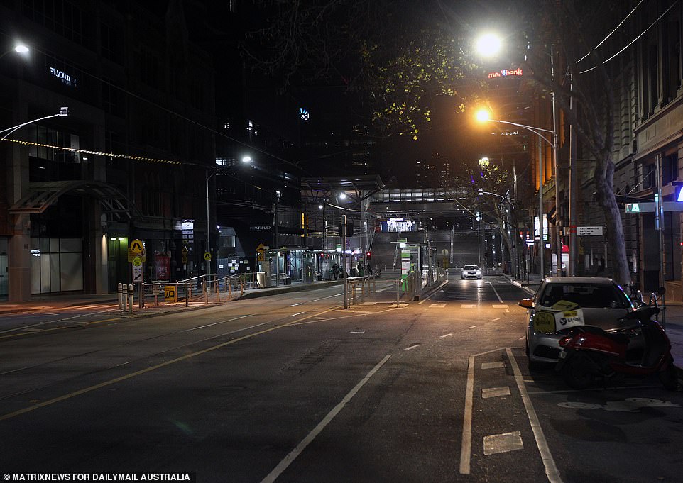 Melburnians appeared to be complying with directions with barely any pedestrians or traffic out and about on Sunday night