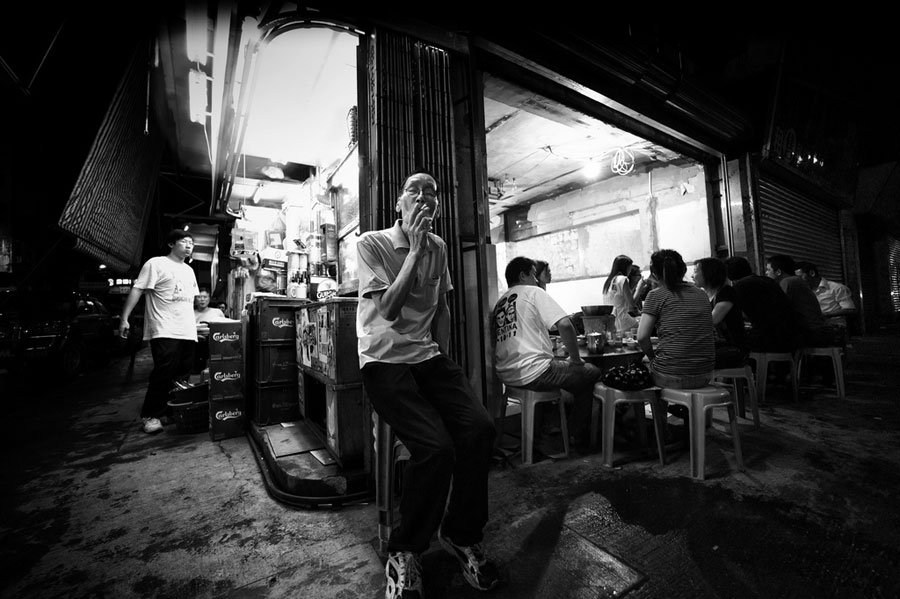 另一面!新西兰人夜间穿行在贫民区实拍香港阴暗面(多图)