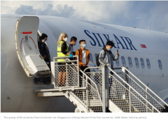 首批中国留学生顺利返澳，政府确认还将回来更