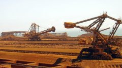 铁矿价格飙升 中国的贸易制裁很可能对澳洲更有