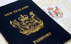 今年新西兰护照发放量骤降八成  一半发给海外公