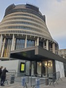 今晨新西兰国会大厦遭袭击！嫌犯已被警方逮捕