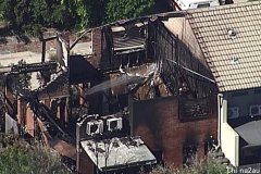 一男一女可能死于火灾房屋，警方在调查家暴禁