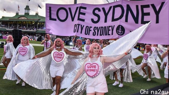 Plenty of love at Sydney’s Mardi Gras. Picture: NCA NewsWire/Flavio Brancaleone