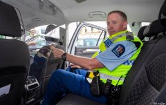 新西兰警方发布新警车 将替换3000辆Holden