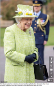 英国女王参观联邦空军纪念馆 佩戴澳洲国花金合