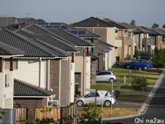 在澳买房平均首付两年涨$10万！一成澳人想买房