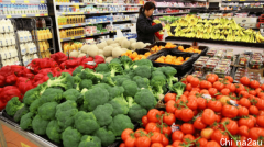 澳洲华人吃了超市常见的蔬菜后，中毒了，上吐