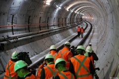 悉尼又一条新地铁线海底隧道完工!3分钟可往返
