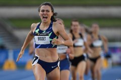 Catriona Bisset 在备战奥运中打破澳洲女子800米全国