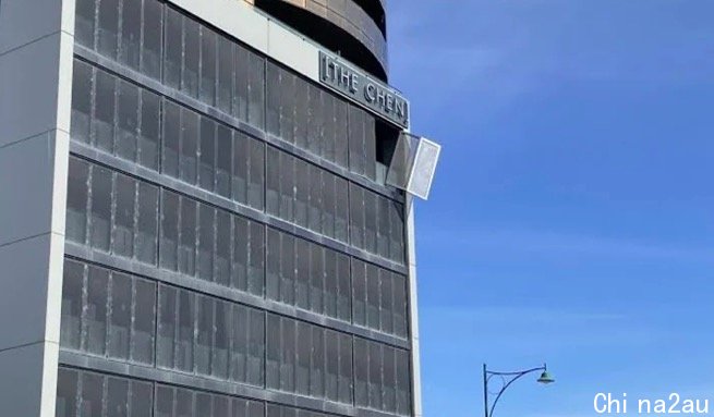 01.jpg,0