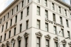 新州LV、Gucci封锁下仍开门，奢侈品也属“必需品