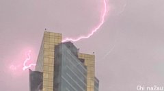 雷暴来袭，墨尔本“雷电交加”！气象局发布恶