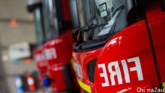 墨尔本东南民宅昨天突发大火，四名住户死里逃