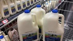 澳洲人最喜欢的商品涨价了！Woolworths牛奶足足涨