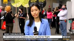 首批中国留学生今日搭乘包机返澳！悉尼机场欢