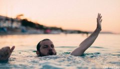 数据：1/4澳人不会游泳，假期溺亡人数令人忧（