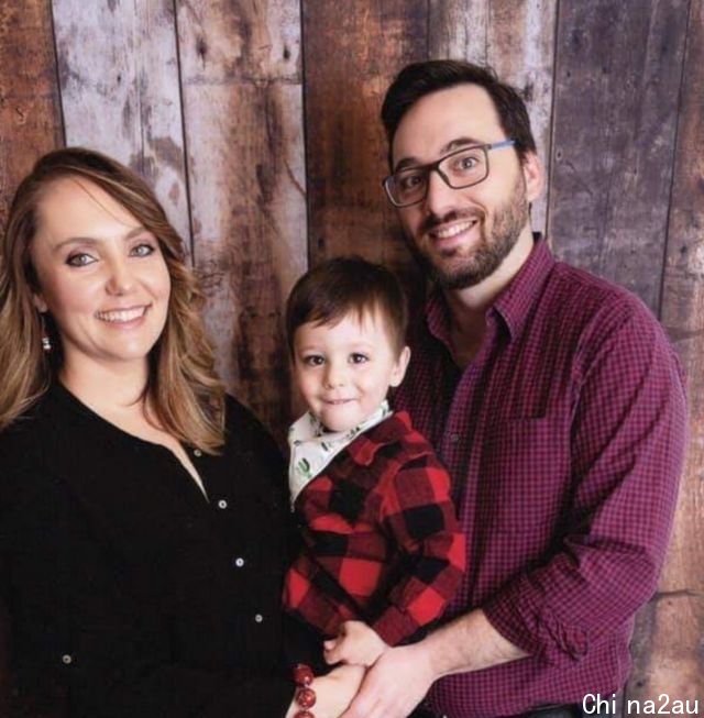 Emma Micallif, Alex and their son