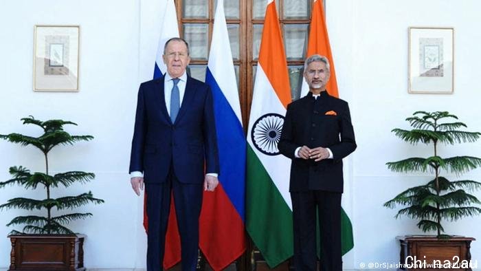俄罗斯外长拉夫罗夫在访问印度时谈到了谈判进展，称准备对乌克兰的提议作出回应