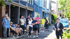 悉尼房价跌幅最大的前二十个城区公布，多个华人钟爱地区上榜