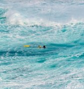 为救亚洲溺水游客，澳救生员两死一伤！报告揭事故原因（组图）