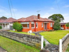 悉尼内西区这套平平无奇红砖房竟遭争抢，拍出$520万高价