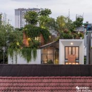 胡志明市小住宅 | 流动空间+屋顶公园