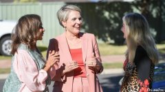 在西澳，高中成绩前30%的人，才能当教师？！教育部长候选人来西澳了，关于她的奇葩教育规定，能当选吗？