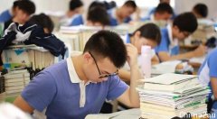 广东阵容最“豪华”的中学，32人考上清北，教师履历更是不简单！