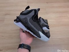 耐克Nike Air Jordan 篮球鞋