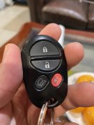 请问南区哪里可以配性价比高的车钥匙？
