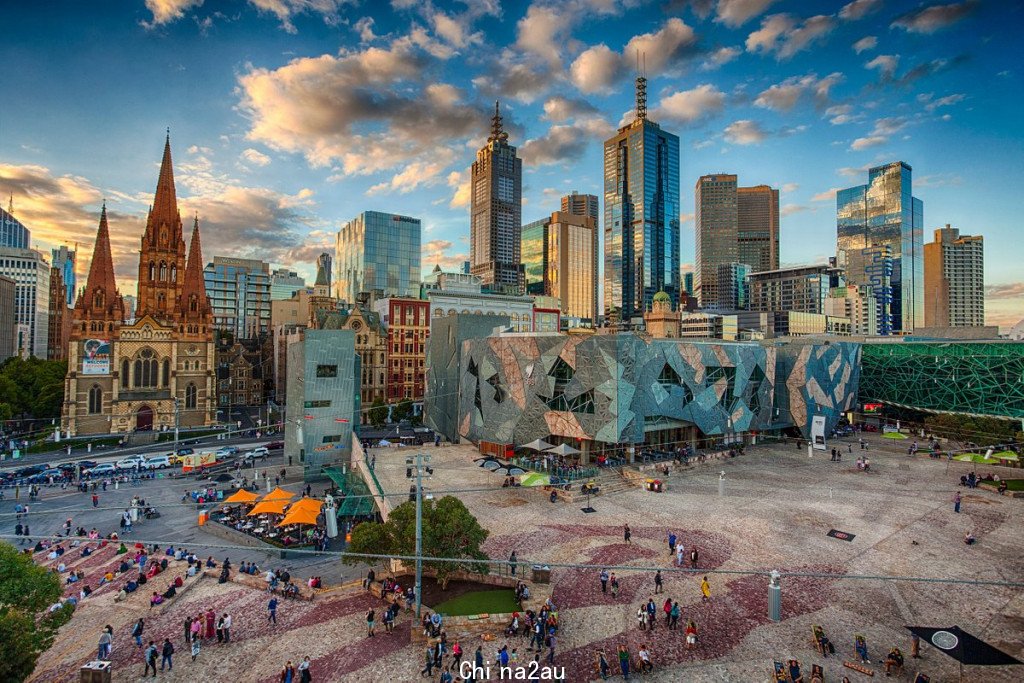 glorious-fed-square.jpg,0