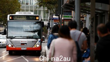 Could 'Uber for buses' be the solution to Melbourne's transport woes?