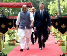 澳洲国防部长马里斯出访印度时呼吁中国尊重国际法律