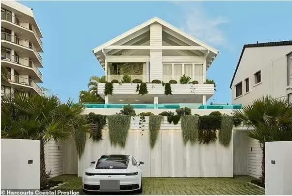 尼克在黄金海岸的8000万豪宅。 （图／翻摄自Harcourts Coastal Prestige）