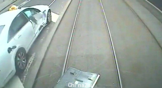 01.jpg,0